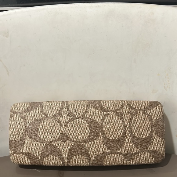 COACH-NICE PRESCRIPTION GLASSES(NEED TO REPLACE)-W/MATCHING CASE - Picture 10 of 10